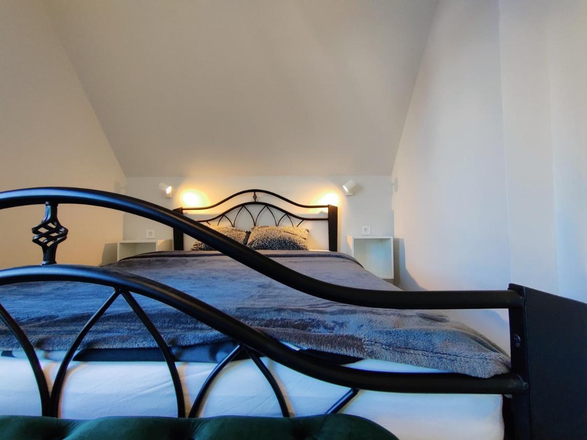 Hotel Neringos 22 Palanga Esterno foto